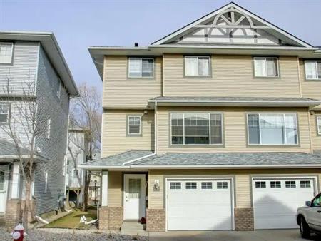 Available for October or earlier start.  Bright spacious family townhouse | Okotoks
