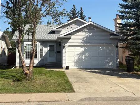 Spacious 4-Bedroom Home – Available September 2025 | 4908 13 Avenue Northwest, Edmonton