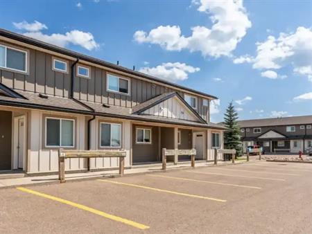 Windermere Townhomes | 5306 47th St, Cold Lake