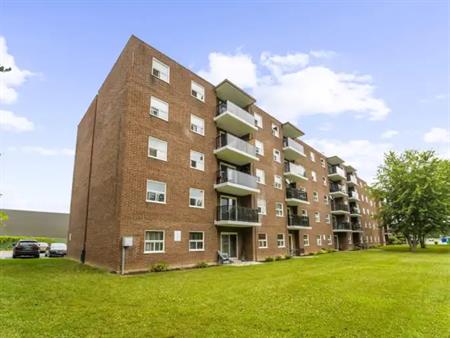 Town & Country Apartments | 255 & 265 Willson Rd., Welland