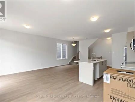 418 SILVERBERRY PRIVATE | 418 SILVERBERRY PRIVATE, Ottawa
