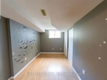 4347 SUNWOOD CRESCENT | 4347 SUNWOOD CRESCENT, Ottawa