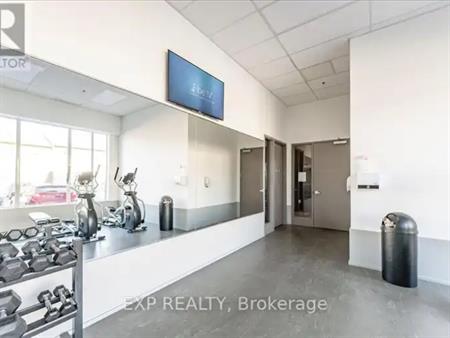707 - 550 NORTH SERVICE ROAD | 707 - 550 NORTH SERVICE ROAD, Grimsby