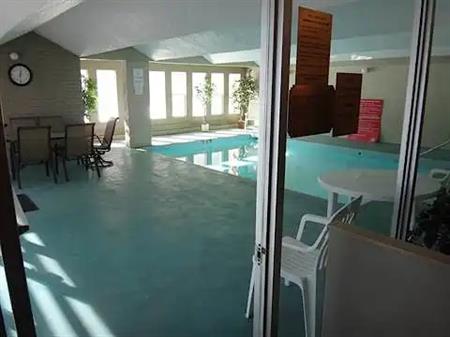 TWO BEDROOM CONDO, TOP FLOOR UTILITIES INCLUDED | 1703 - 10150 117 St NW, Edmonton
