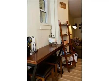 Downtown Preston 1 Bedroom -- All Utilities Included | 706 King Street East, Cambridge