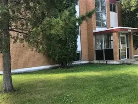 Cozy 2 Bedroom Apartment! | 15 - 11503 109 Ave NW, Edmonton