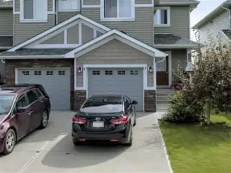 3 Bed Duplex on quiet street | 6849 Cardinal Link Southwest, Edmonton