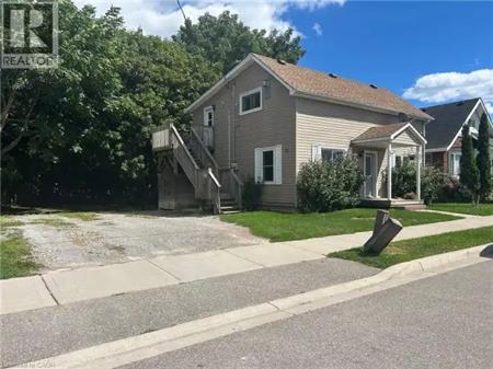 135 HEAD Street S | 135 HEAD Street S, Simcoe