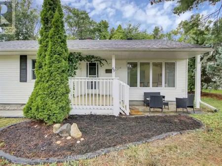 65 ROTHWELL DRIVE | 65 ROTHWELL DRIVE, Ottawa