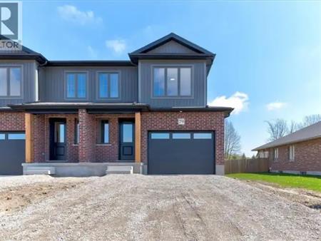 79 KENTON Street Unit# UPPER | 79 KENTON Street Unit# UPPER, Mitchell