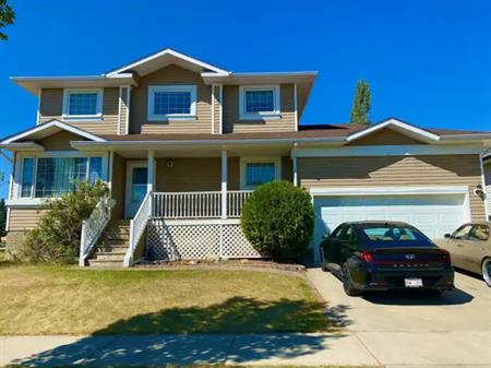 Large High River house for rent immediately | High River