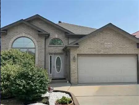 4240 SPAGO | 4240 SPAGO, Windsor