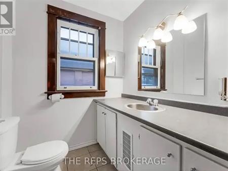 322 WAVERLEY STREET | 322 WAVERLEY STREET, Ottawa