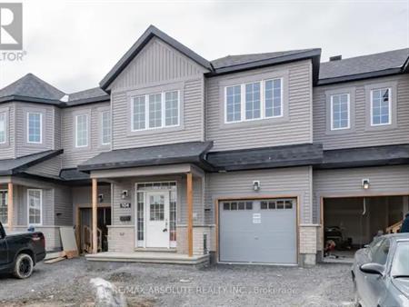 104 MESA DRIVE | 104 MESA DRIVE, Ottawa