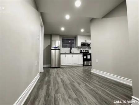 2-35 William Nador St, Kitchener, Ontario N2R 0S3 | 35 William Nador Street, Kitchener