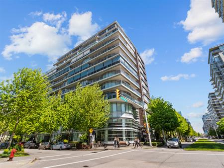 STUNNING FULLY FURNISHED 2BED 2BATH + FLEX ROOM, GORGEOUS VIEWS | 181 West 1st Avenue, Vancouver