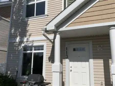 Beautiful corner 3 bedroom townhouse in Summerside! | 113 - 1804 70 St SW, Edmonton