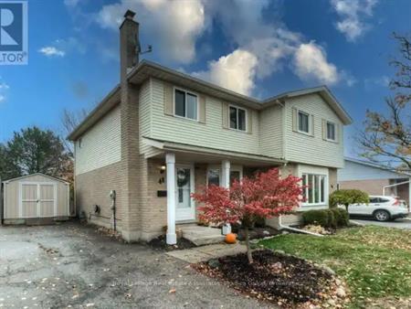 48 WENDY CRESCENT | 48 WENDY CRESCENT, Kitchener