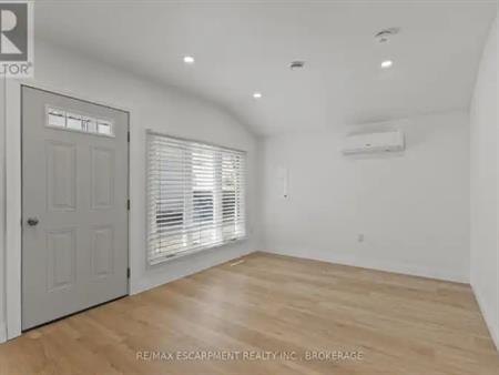 UNIT 2 - 362 GATFIELD AVENUE | UNIT 2 - 362 GATFIELD AVENUE, Welland