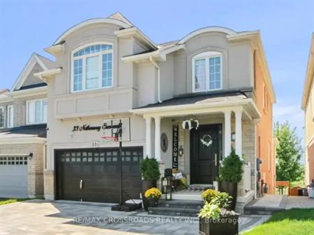 LOWER - 33 NETHERWAY CRESCENT | LOWER - 33 NETHERWAY CRESCENT, Ajax