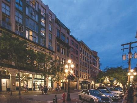 One Bedroom in the Heart of Gastown | 27 Alexander Street, Vancouver