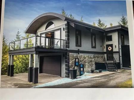 Beautiful executive home in Sooke Point, adjacent to East Sooke Park. | Sooke