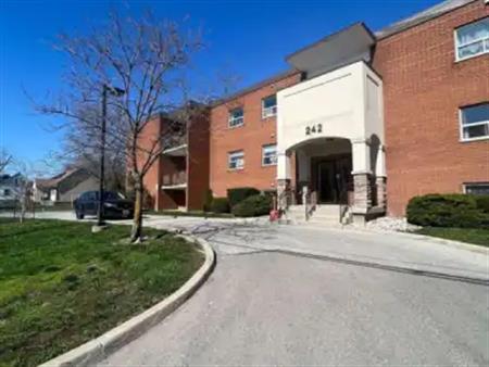 104 - 242 OAKDALE AVENUE | 104 - 242 OAKDALE AVENUE, St. Catharines