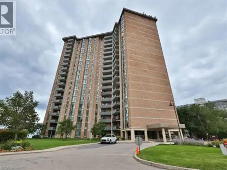 5250 LAKESHORE Road Unit# 1605 | 5250 LAKESHORE Road Unit# 1605, Burlington