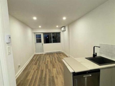 1 CH - 1 SDB - Montréal - $1,545 /mo
