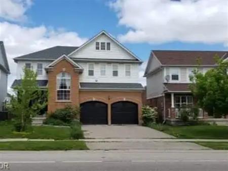 120 BLACKBURN Drive | 120 BLACKBURN Drive, Brantford