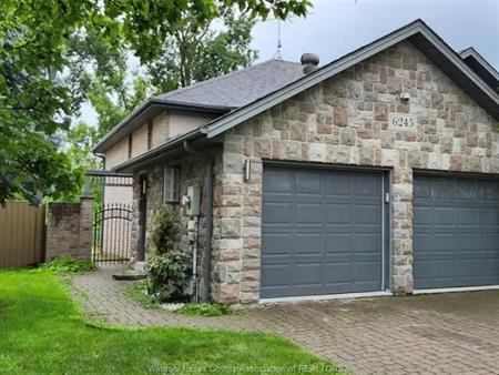 6245 WALES COURT Unit# LOWER | 6245 WALES COURT Unit# LOWER, LaSalle