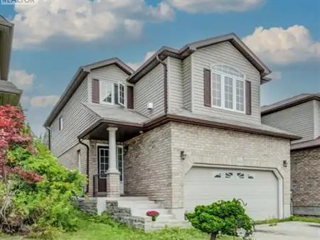 404 TEALBY Crescent | 404 TEALBY Crescent, Waterloo