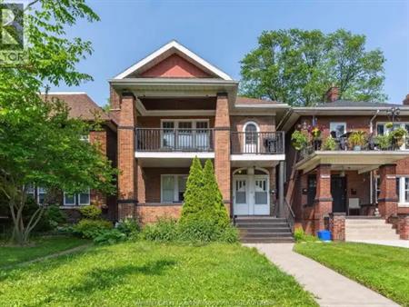 1586 VICTORIA Unit# LOWER | 1586 VICTORIA Unit# LOWER, Windsor