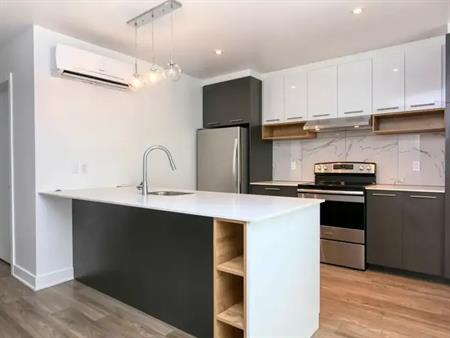9675 Papineau | 9675 Av. Papineau, Montreal
