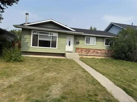 408 Whiteside Road NE MS | 408 Whiteside Road Northeast, Calgary