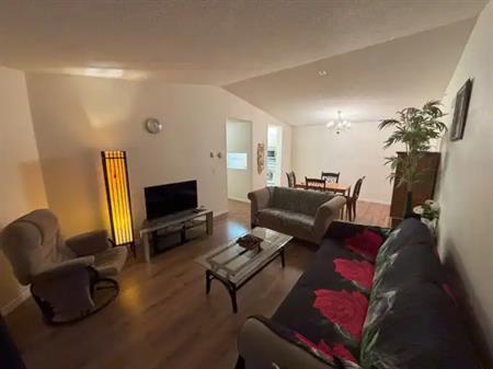LARGE FURNISHED APT - 2 Bed / 2 Bath, HEATED PARKING & WALK TO LRT STATION | 404 - 55 Arbour Grove Close Northwest, Calgary