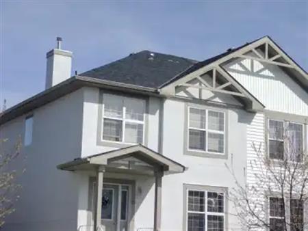 Gorgeous, Sunny Duplex w/ separate basement in Saddleridge NE - 4 bd & 3.5 bth | 56 Saddlebrook Place, NE, Calgary