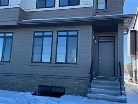 3 Bed 2.5 Bath New Duplex for Rent in Silverton | Calgary