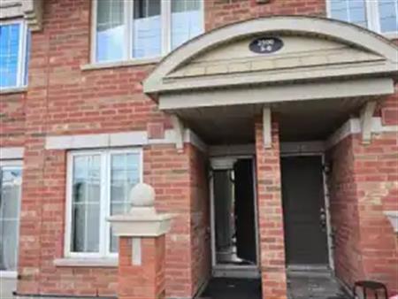 #6 - 2500 POST ROAD | #6 - 2500 POST ROAD, Oakville