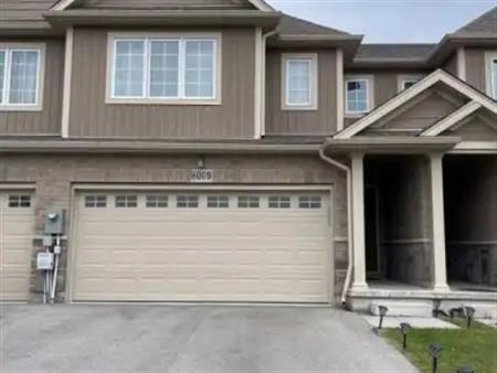 8009 COLE COURT | 8009 COLE COURT, Niagara Falls