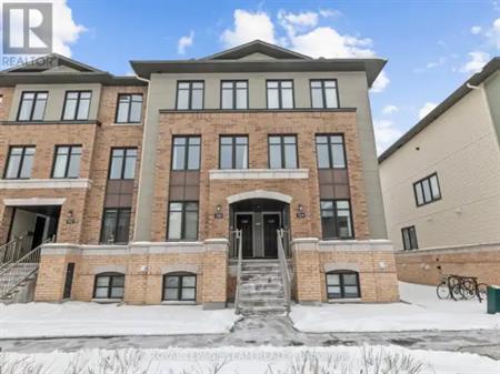 128 BLUESTONE PRIVATE | 128 BLUESTONE PRIVATE, Ottawa