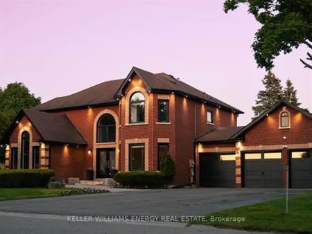 42 MCCAULEY DRIVE | 42 MCCAULEY DRIVE, Caledon