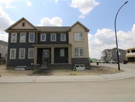 9 Cityline Square NE Main Suite | 9 Cityline Sq NE, Calgary