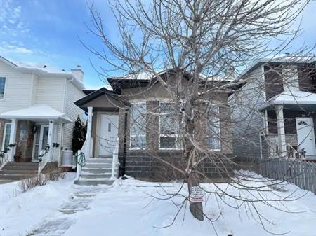 14 Saddlemont Road NE | 14 Saddlemont Road Northeast, Calgary