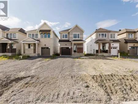 329 CANTERING DRIVE | 329 CANTERING DRIVE, Ottawa