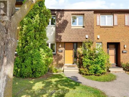 1529 MEADOWBROOK ROAD | 1529 MEADOWBROOK ROAD, Ottawa