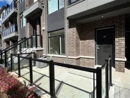 906 - 1695 DERSAN STREET | 906 - 1695 DERSAN STREET, Pickering