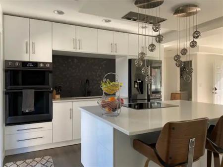 Newly renovated apartment with large backyard. Fully furnished. | 296 Acadia Drive SE, Calgary