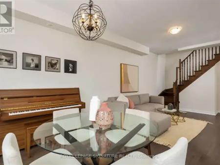 18 - 105 KAYLA CRESCENT E | 18 - 105 KAYLA CRESCENT E, Vaughan