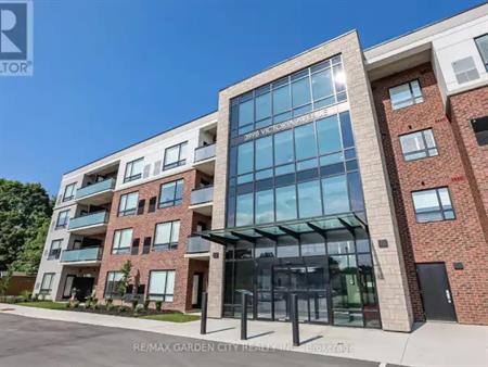 412 - 3998 VICTORIA AVENUE | 412 - 3998 VICTORIA AVENUE, Lincoln